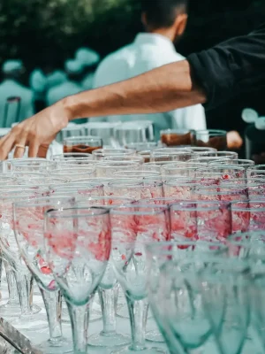 Personal especializado en atención al cliente